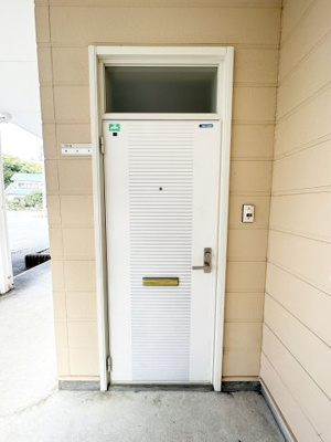 【玄関】 | 王子川コーポラス