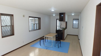 【居間・リビング】 | 大阪狭山市茱萸木3丁目戸建て