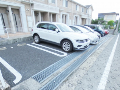 【駐車場】 | メゾンベル