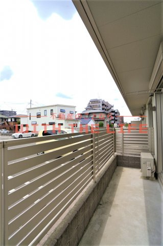 フロレゾン【10，000円キャッシュバック対象物件】のバルコニー|陽当たり良好なバルコニーです