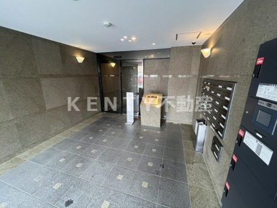 【エントランス】 | ルーブル千鳥町弐番館 | 建物の内部です