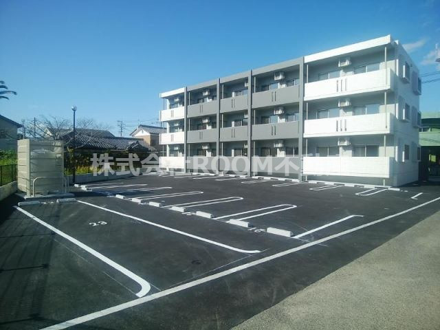 グランドヴィラの駐車場|駐車場です