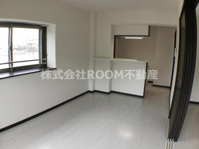 グランドヴィラの居間・リビング|おしゃれなリビングです