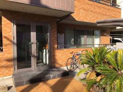 【エントランス】 | La Famille Sakae