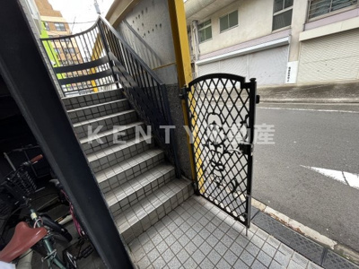 【居間・リビング】 | メゾンマホ | ゆったりとしたリビングです