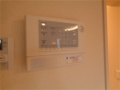 【セキュリティ】 | カーサインテヴィラⅡ
