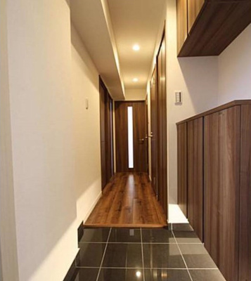 【玄関】 | 本町ハウス