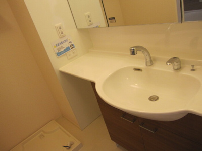 【洗面所】 | ラ・ファミーユⅡ