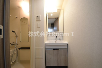 【洗面所】 | プレサンス天満橋ヴェルエラ | 洗面所です