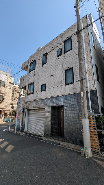 橋場１丁目店舗付２世帯住宅の外観