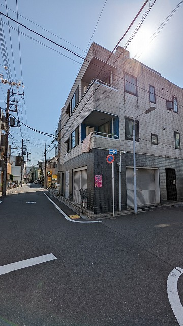橋場１丁目店舗付２世帯住宅の外観