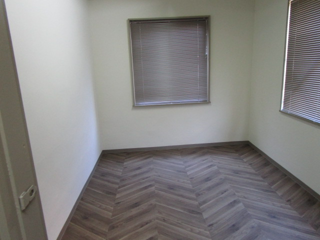 十三ビルの内装