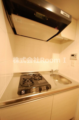 【キッチン】 | ララプレイス大手通LD | コンパクトなキッチンで掃除もラクラク