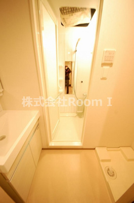 【洗面所】 | ララプレイス大手通LD | ゆったりとスペースのある洗面所