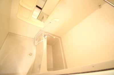 【浴室】 | プレサンス神戸プレシャス | ゆったり過ごせるお風呂です