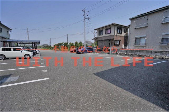 エリコーポⅡ【キャッシュバック対象物件】の駐車場