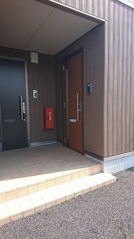 セントリビエ南彦根のエントランス
