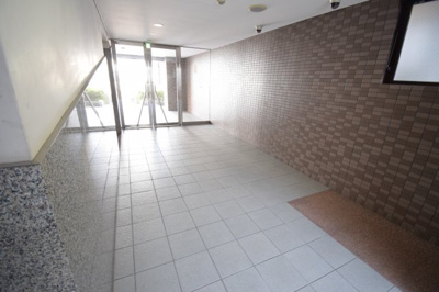 【エントランス】 | レノバール神戸