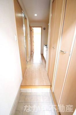 【玄関】 | シャロルワン | 落ち着いた玄関です