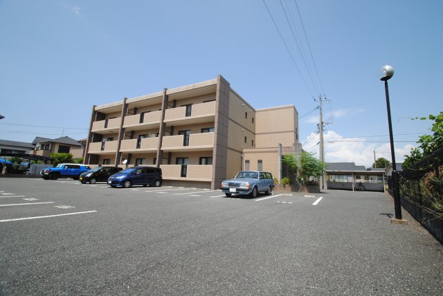 キャッスルコートの外観