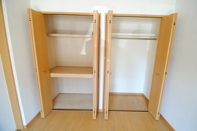 キャッスルコートの収納|内装イメージ：同物件別室