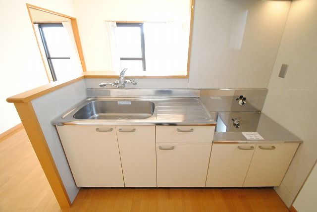 キャッスルコートのキッチン|内装イメージ：同物件別室