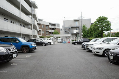 【駐車場】 | フレスカ