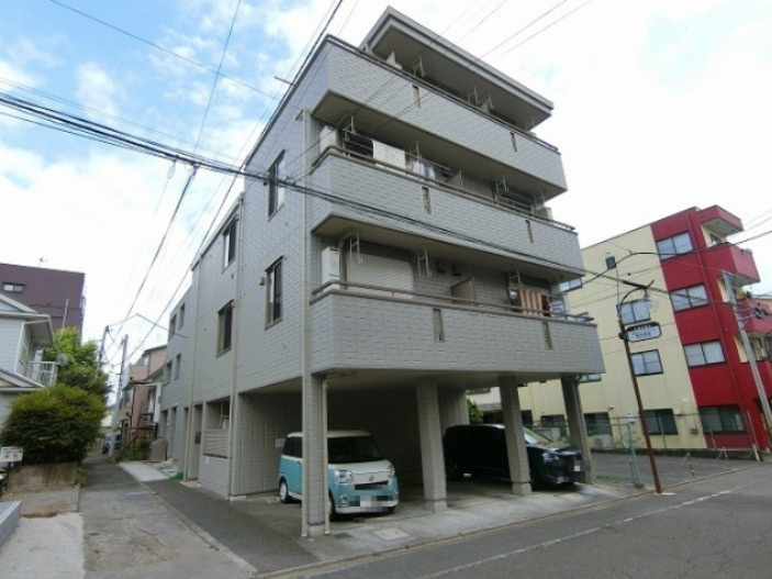 昭島市玉川町３丁目の賃貸マンション