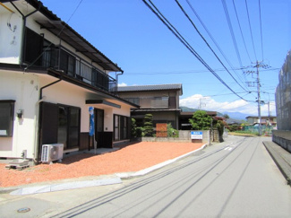 【前面道路含む現地写真】 | 前面道路含む現地写真です