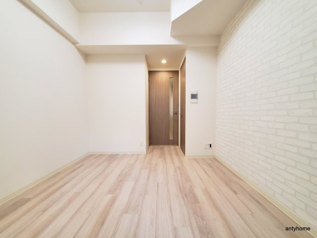 プレサンス天満橋ヴェルエラ　仲介手数料無料の洋室