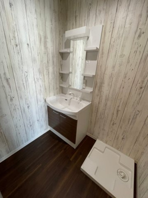 【独立洗面台】 | D_BASE（ガレージハウス）