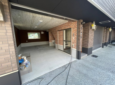  | D_BASE（ガレージハウス）