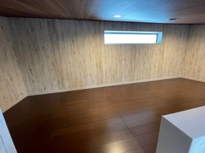  | D_BASE（ガレージハウス）