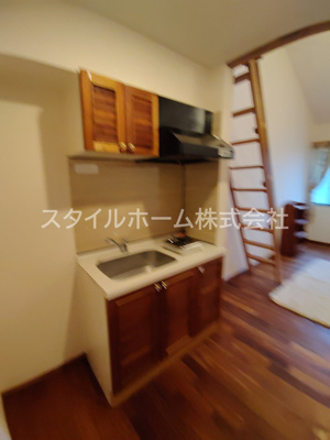 【キッチン】 | セザンヌ王ヶ崎 | 別部屋写真です。