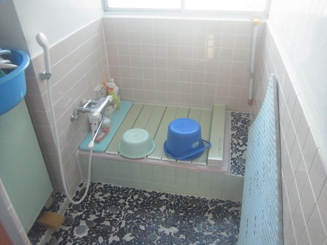 【中古住宅】4DK遠野町馬場前の浴室