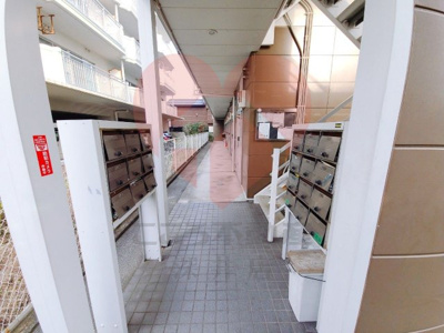 【エントランス】 | レオパレスファーウッド