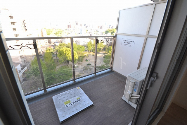 プレサンス四天王寺前夕陽ヶ丘のバルコニー|別部屋参考写真