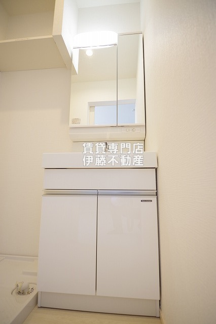 GRANDTIC MIZUKIRIの独立洗面台
