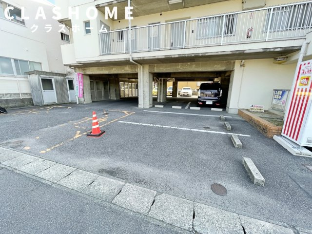 ベルツリー美園　　 刈谷市近郊の賃貸はクラスホームの駐車場