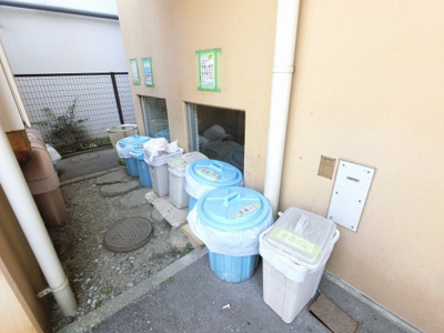【その他共用部分】 | ヴァンハウス川崎京町サングレイス | ゴミ置場です。