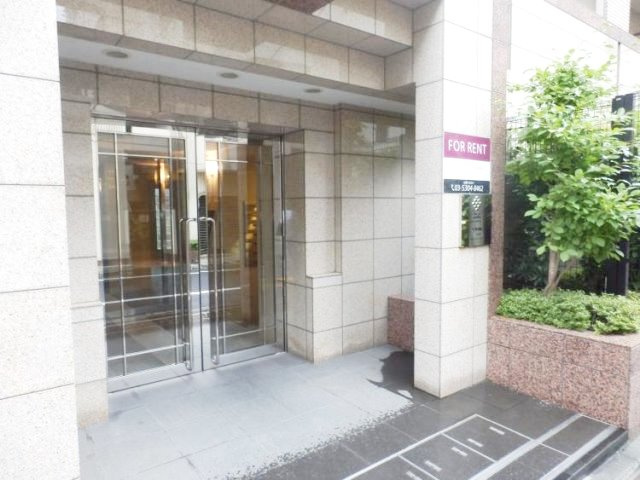 パレステュディオ文京湯島ＤＯＬＣＥのエントランス|エントランス