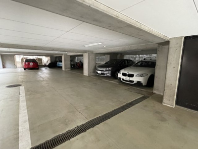 【駐車場】 | The Hillhouse