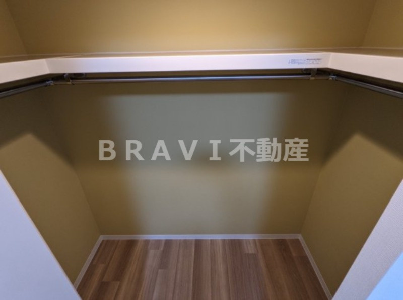 ポラリス松ヶ枝 BRAVI不動産の収納|【ポラリス松ヶ枝】寝室収納