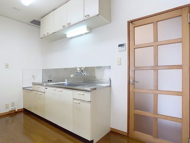 レジデンスベルツリーBのキッチン