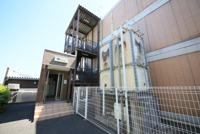 アイルーム半田のロビー