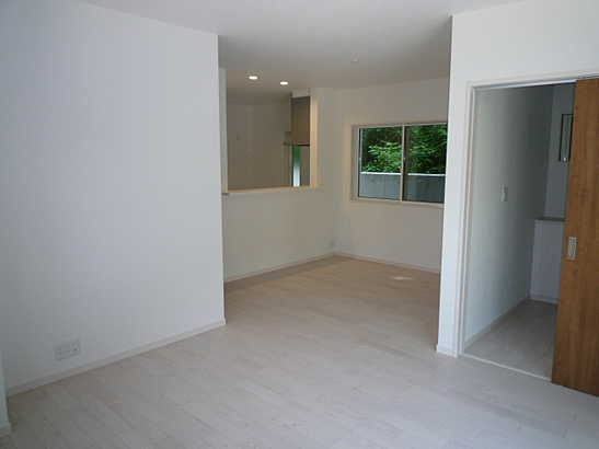 【居間・リビング】