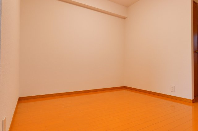 【内装】 | 6.5帖のダイニングスペース。
ちょっとしたリビングの様に使えますね。