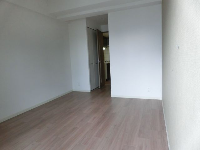 エスリード難波ＳＯＵＴＨの洋室