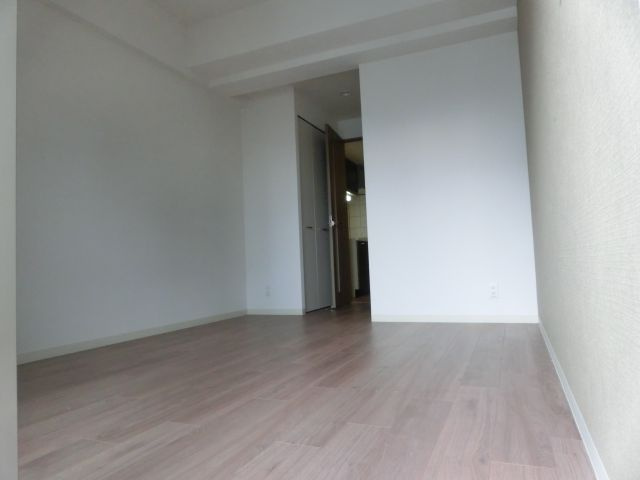 エスリード難波ＳＯＵＴＨの洋室