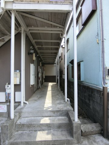 コーポわかばのエントランス